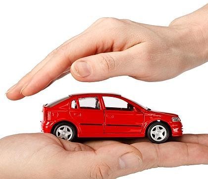 Análisis de los precios de los seguros en los coches más vendidos